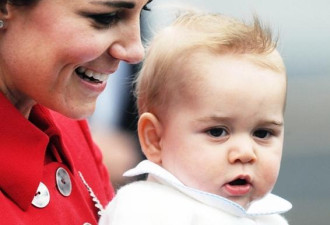 威廉王子抵新西兰访问 小王子粉嫩可爱
