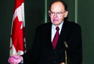 前副总理格雷逝世 无国葬荣誉而受非议