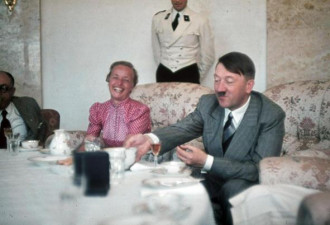 希特勒女仆揭其生活 饮食严格只喝温水