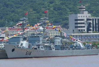中国5艘舰船抵近仁爱礁 传有1艘战舰