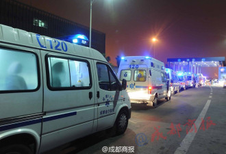 中国派机接在越华人 部分伤员回国治疗
