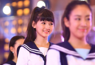 长沙国民校花比赛：48位校花登台献艺