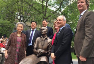 中国著名企业家捐助 白求恩铜像多大揭幕