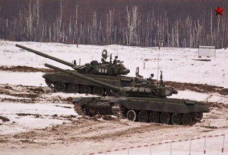 俄坦克部队进入乌境激战 美反应迅速
