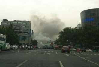 杭州出事！公交车疑遭纵火 24人重伤