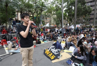 占中香港大学讲师骂父母是猪 断绝往来