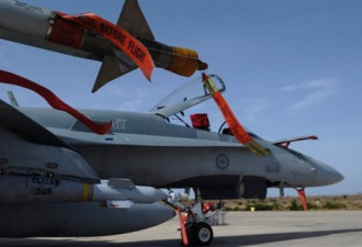 加拿大六架战斗机飞往中东助阵打击IS