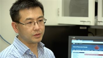 阿尔伯塔省物理系副教授谷宇。