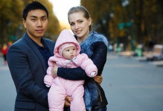 中国学渣娶18岁乌克兰女神 买地建豪宅