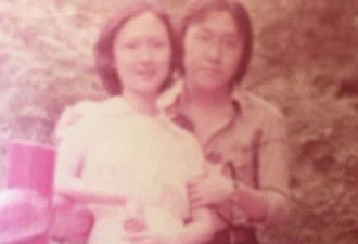 王晶与老婆38年前旧照 男长发女清秀
