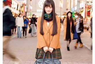 中国“4000年一遇美少女”上男性杂志