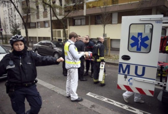 巴黎讽刺穆斯林杂志社遭枪击 致11人死