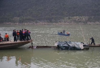 湖南一家18口借船出游沉没：8死1失踪