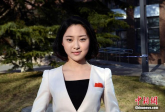 传媒大学播音主持复试：考生端庄优雅