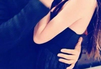 黄晓明曝摸过两个人胸：另一人你懂的