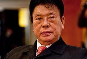 华人裸捐第一人 余彭年93岁去世捐93亿