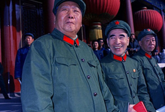 林彪死后 毛泽东对哪首诗画红着重线