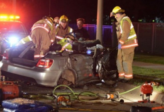 401高速今凌晨出车祸 一人死亡两人受伤