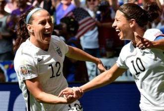 女足世界杯决赛美国5:2大胜日本夺冠军