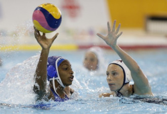 泛美水球赛 加国女队15：4胜委内瑞拉