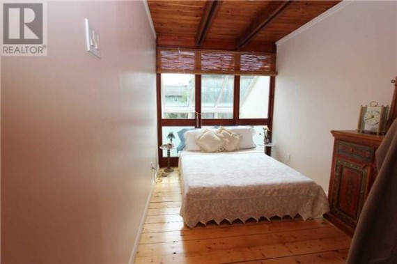 The bedroom in Toronto's narrowest house, Aug. 26. 2015. Image via www.realtor.ca