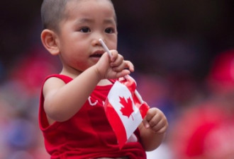 史无前例 加拿大老年人口首次超儿童