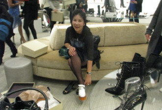 实拍Nordstrom温哥华店开幕 人气超高