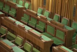 将新增30位议员：联邦众议院重整坐席