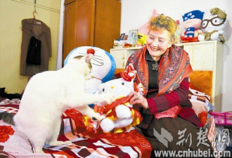 俄罗斯姑娘与中国武汉老公一见钟情