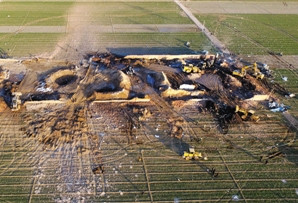 河南一烟花厂爆炸致10人死亡7人受伤