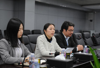 90后美女海归缴税过亿成为荣誉市民