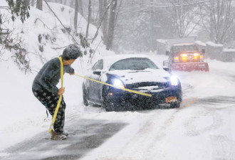 美国雪灾夺19命 纽约一度禁民众上街