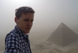 德国男花8分钟爬上埃及金字塔后被捕