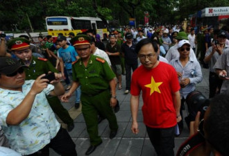北京害怕的事可能发生 越南颜色革命