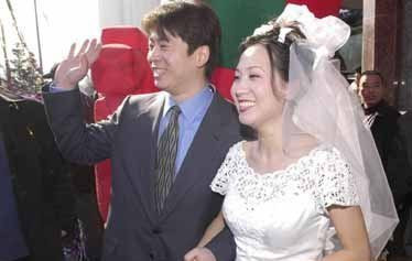 “东方神鹿”王军霞生命�的四个男人(图) “东方神鹿”王军霞生命�的四个男人(图)