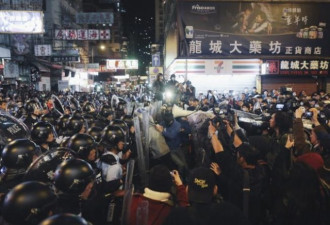 暴乱过后 有谁听听香港小贩在说什么