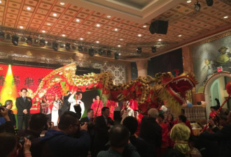 泉州同乡会“金猴闹新春”晚会巨龙腾飞