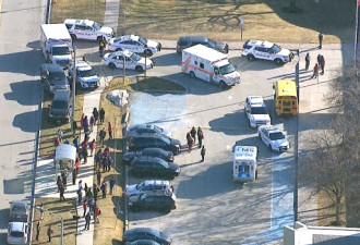 高中女生持刀伤6学生2教师 学校封锁