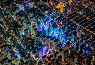 摄影师万米高空拍摄城市俯瞰图：美翻了