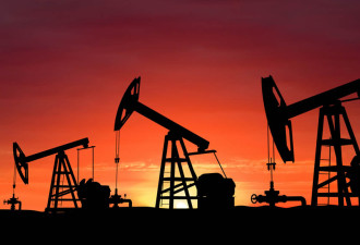 国际油价跌破每桶28美元 多指下跌2%
