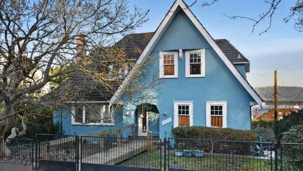This Point Grey home sold for more than $1M over its asking price in February 2016.