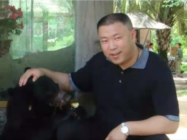 Suspect in murder of West Vancouver tycoon gave $14K to B.C. Liberals, donations records suggest