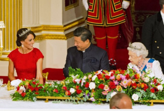 英女王爆料：习访英时 中国官员很粗鲁