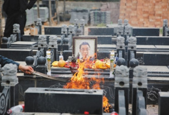 魏则西：买便宜药不让入关 难道等死