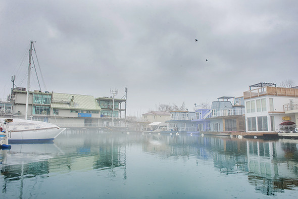Toronto houseboat