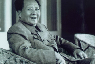 毛泽东71岁生日摆鸿门宴 席间鸦雀无声