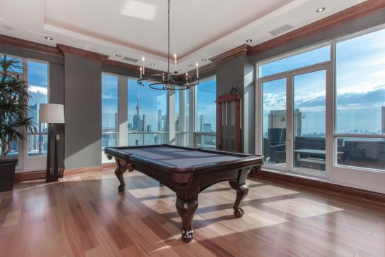 Former Leafs' player Phil Kessel's condo has sold for $3.3 million. The 5,000 square foot unit features 10-ft. ceilings and panoramic views.