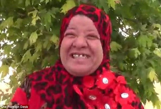 脱离IS掌控 叙利亚村庄女子脱黑袍欢呼