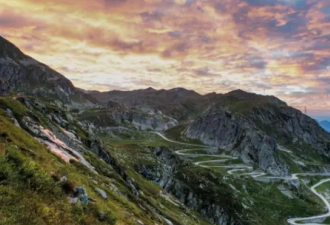 瑞士花17年 终于凿穿整条阿尔卑斯山脉