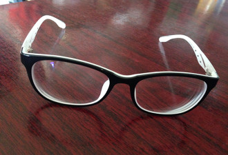 高考眼镜被收走女生：希望得到公开道歉